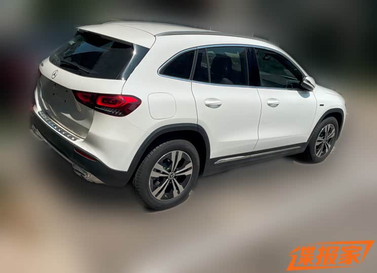 或命名260e 国产奔驰GLA插混版谍照