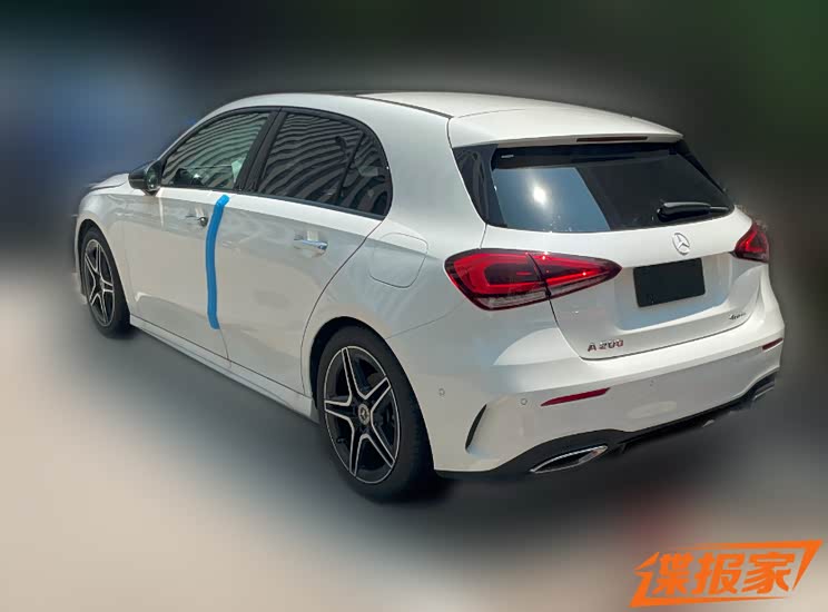 有望年内亮相 新款奔驰A级两厢谍照曝光