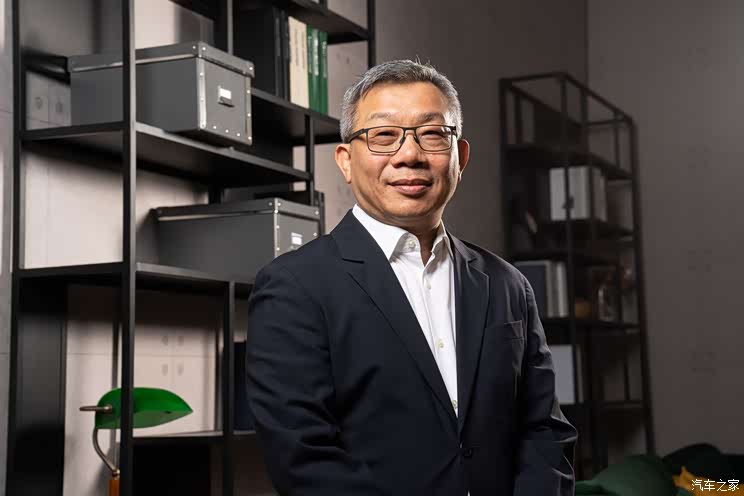 助力汽车智能化 ARM推出开放架构SOAFEE