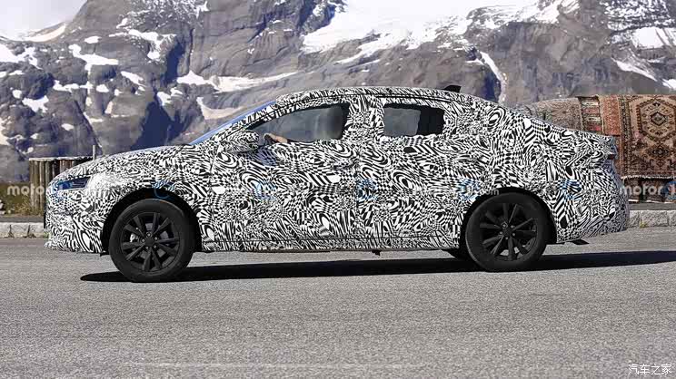 专供印度市场 斯柯达SLAVIA谍照曝光