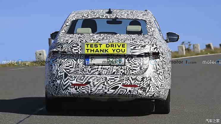 专供印度市场 斯柯达SLAVIA谍照曝光