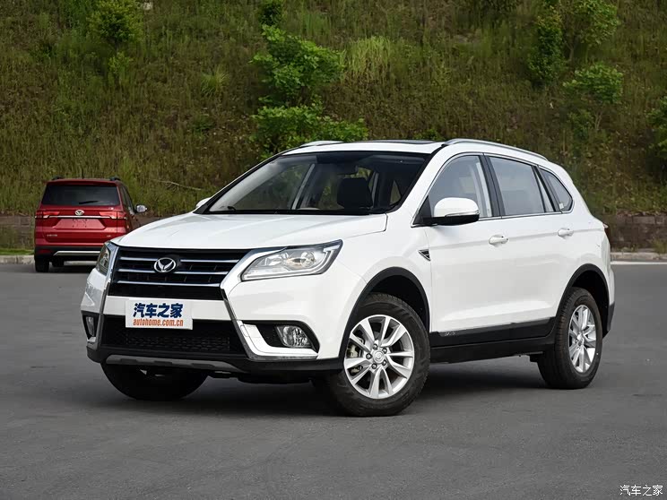 北汽幻速s6部分优惠15万赠5千元礼包