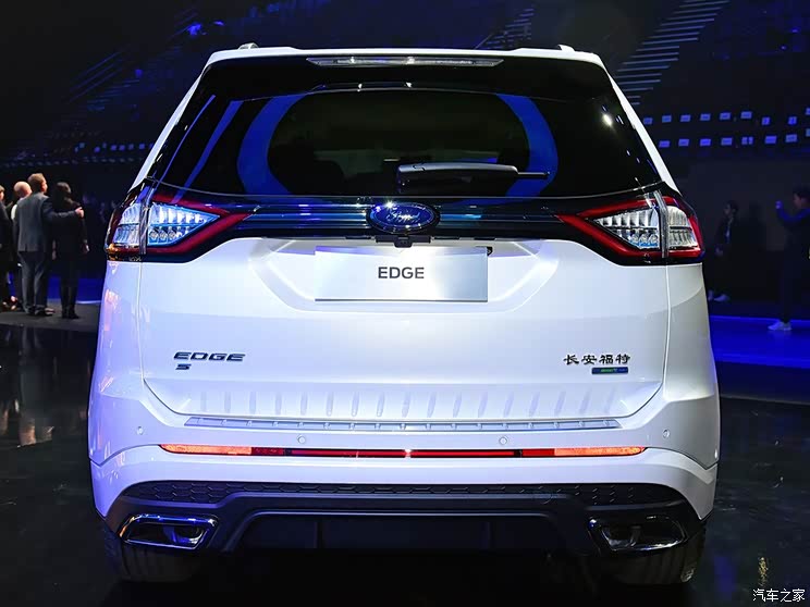 长安福特 锐界 2017款 EcoBoost 245 四驱运动型 7座 长安福特 锐界 2017款 EcoBoost 245 四驱运动型 7座