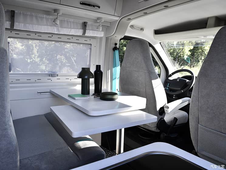 標(biāo)致(進(jìn)口) Boxer 2019款 4×4 Concept