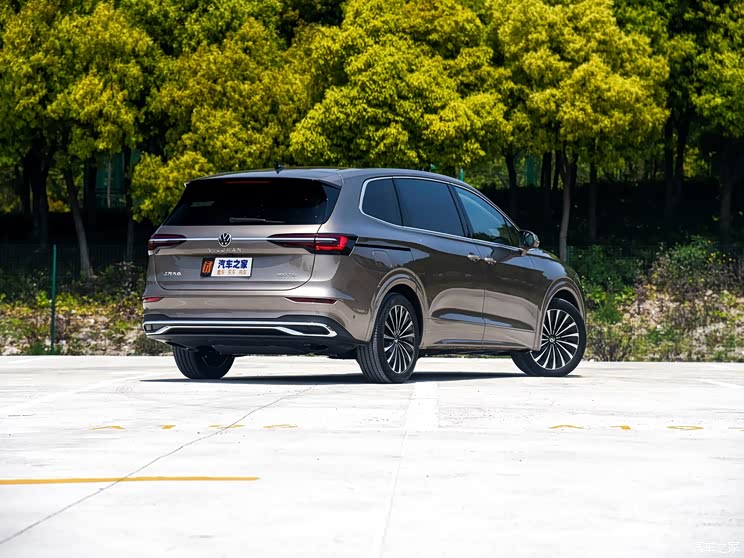 上汽大众 viloran 2020款 380tsi 尊贵版