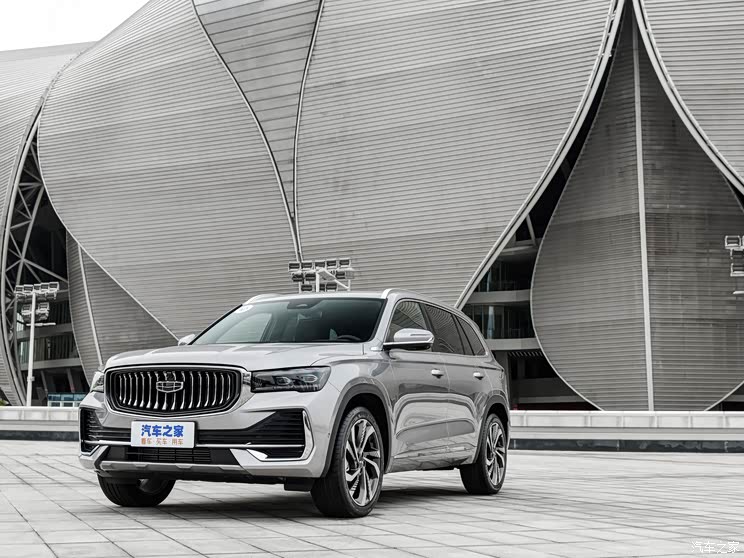 旗舰suv 星越l 13.72万元起