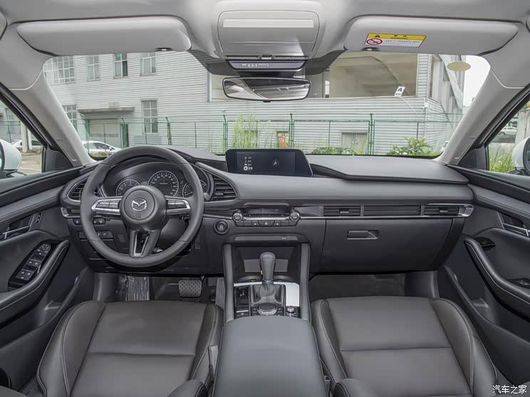 长安马自达 马自达3 昂克赛拉 2023款 2.0L 自动质耀版 长安马自达 马自达3 昂克赛拉 2023款 2.0L 自动质耀版