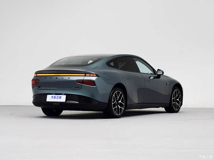 小鹏汽车 小鹏p7 2023款 p7i 四驱版