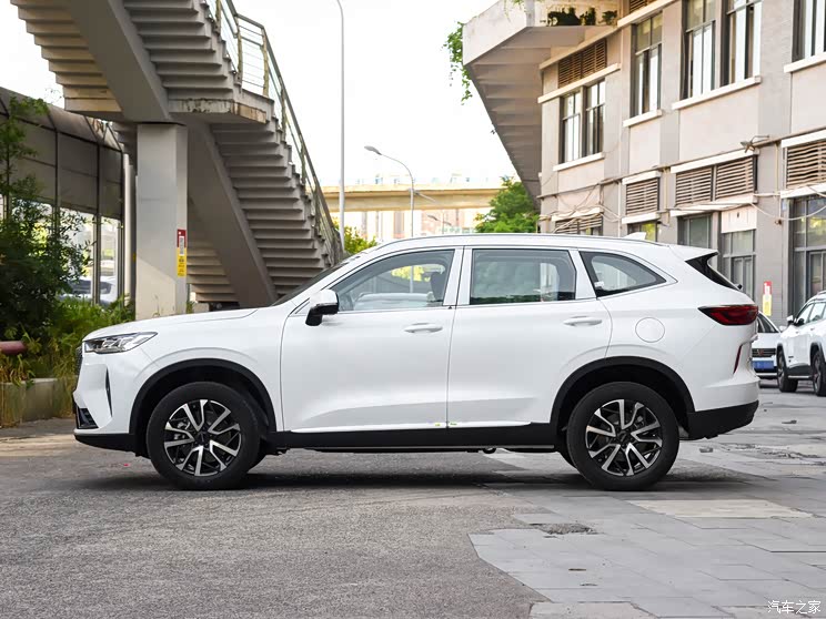 长城汽车 哈弗h6 2022款 第三代 1.5t dht基本型