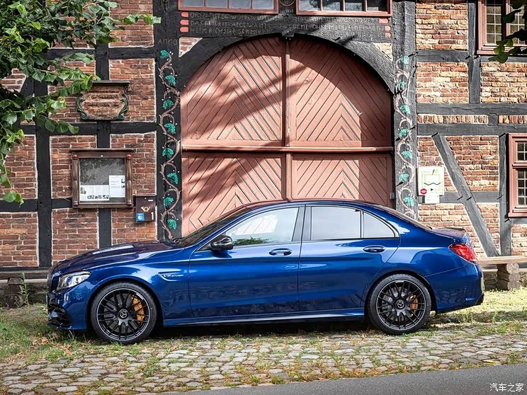 梅賽德斯-AMG 奔馳C級AMG 2019款 AMG C 63 S 梅賽德斯-AMG 奔馳C級AMG 2019款 AMG C 63 S