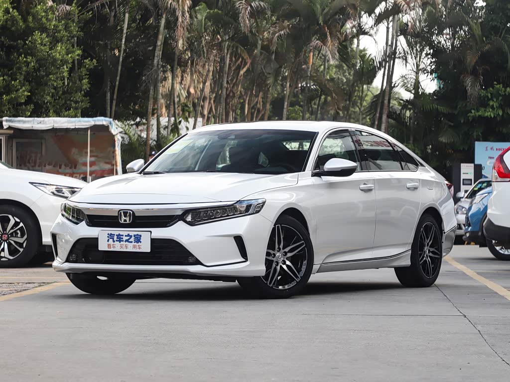 东风本田英仕派锐混动版车型到店