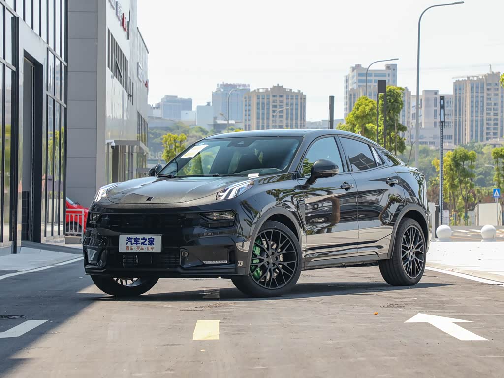 [汽车之家资讯]  日前,我们在经销商处拍摄到领克05 黑色版实车.