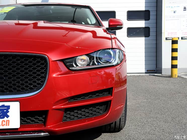 奇瑞捷豹路虎 捷豹xel 2018款 2.0t 200ps 豪华版