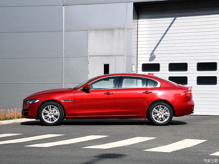 奇瑞捷豹路虎 捷豹xel 2018款 2.0t 200ps 豪华版