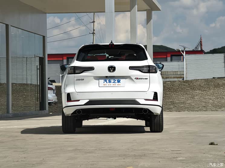 长安汽车 长安cs55plus 2023款 第三代 1.5t 基本型