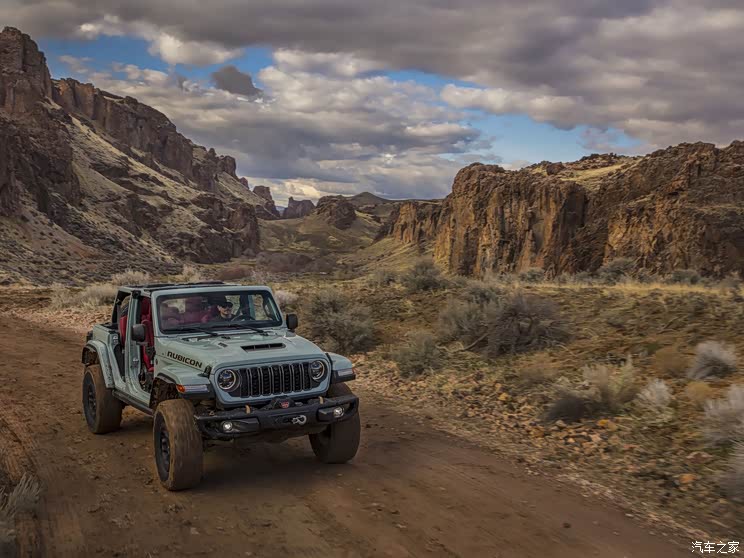 jeep(进口) 牧马人 2024款 rubicon 392