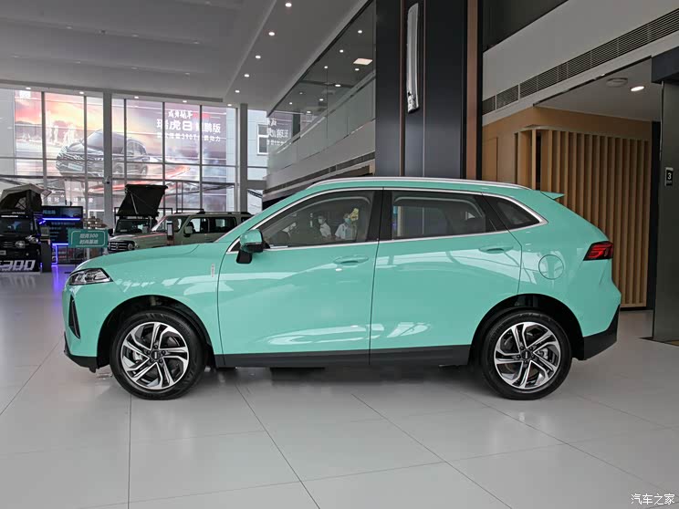 搭最新混动dht系统wey玛奇朵实车到店