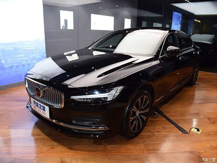 沃尔沃s902021款 b5 智逸豪华版