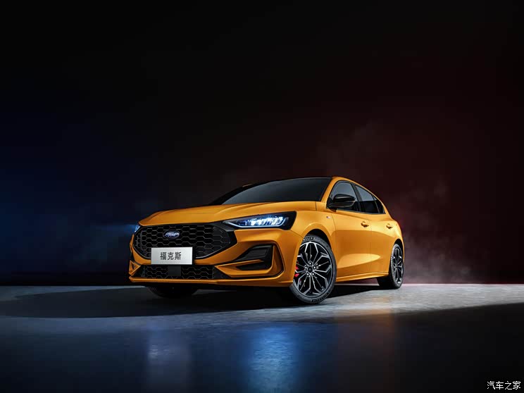 长安福特 福克斯 2022款 两厢 ecoboost 180 自动st line