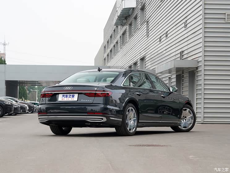 奥迪(进口) 奥迪a8 2022款 a8l horch创始人版 传奇型