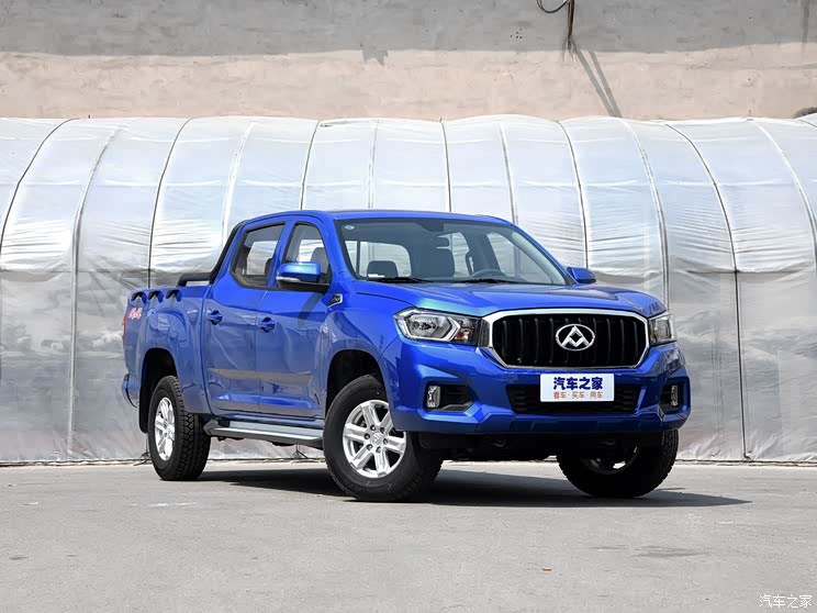 上汽大通 上汽maxus t60 2017款 2.4l汽油手动四驱高底盘舒享型大双排