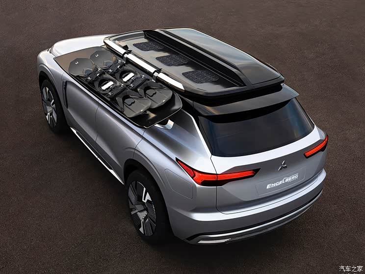 三菱(進(jìn)口) Engelberg Tourer 2019款 Concept