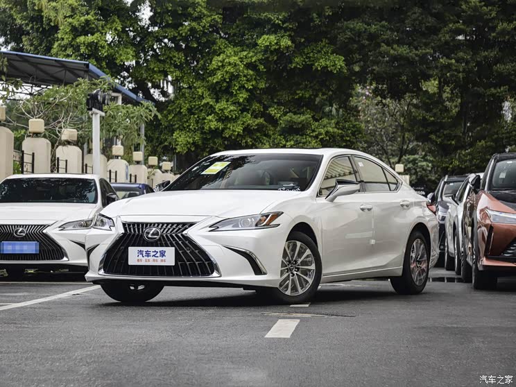 雷克萨斯 雷克萨斯es 2024款 200 特别限定版