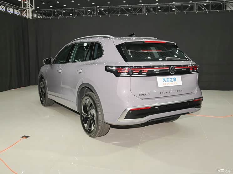 上汽大众 途观L 2024款 PRO 330TSI 两驱智领版 上汽大众 途观L 2024款 PRO 330TSI 两驱智领版