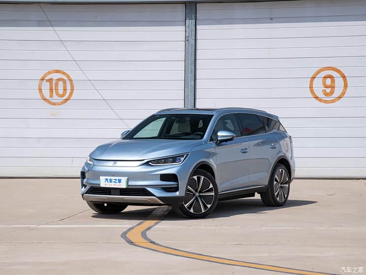 比亚迪 唐新能源 2024款 ev 荣耀版 635km 四驱旗舰型