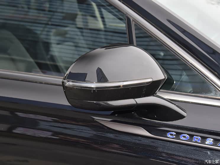 长安林肯 冒险家 2024款 1.5T 两驱尊享版 长安林肯 冒险家 2024款 1.5T 两驱尊享版