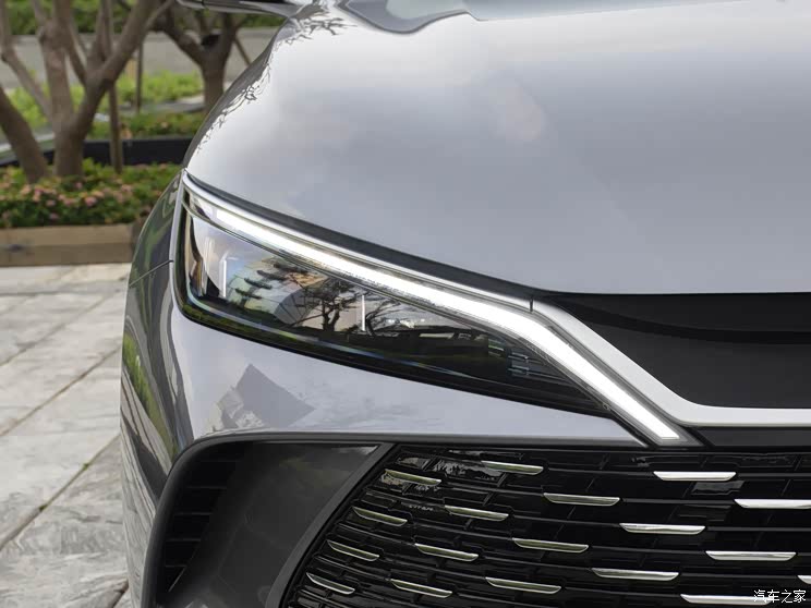 比亚迪 秦L 2024款 DM-i 80KM超越型 比亚迪 秦L 2024款 DM-i 80KM超越型