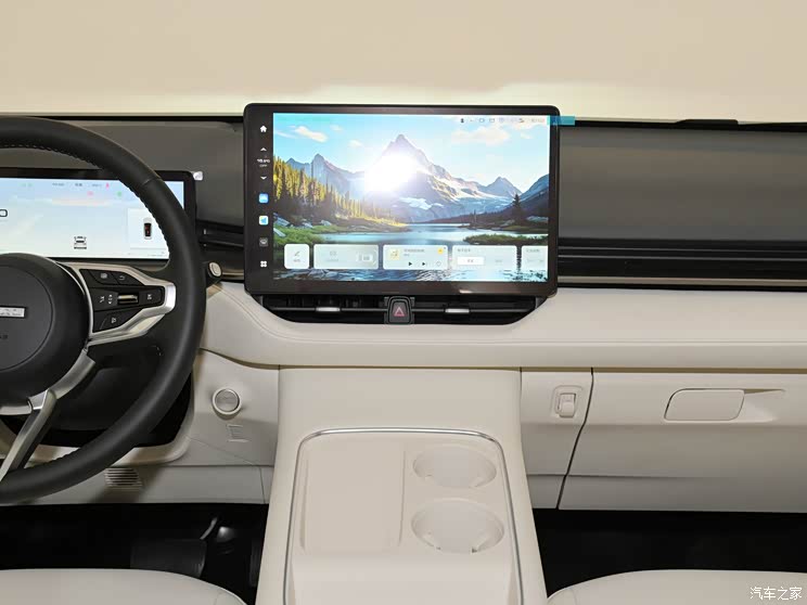 长城汽车 哈弗H6 2024款 2.0T 四驱Max 长城汽车 哈弗H6 2024款 2.0T 四驱Max