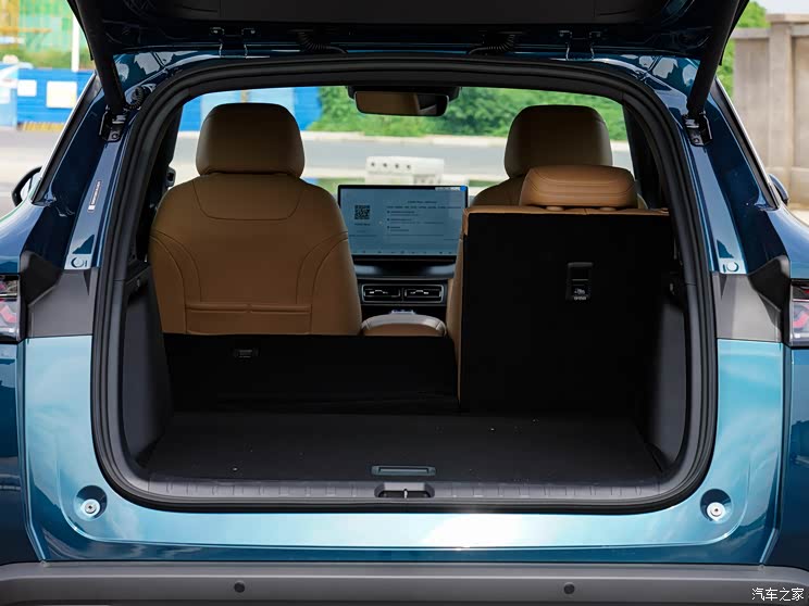 744x0_1_autohomecar__Chtk2WaeMK6AKIc4ACsa8Bf-Imc241.jpg