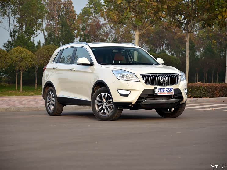 北京汽车 北汽威旺s50 2016款 1.5t 手动欢动尊贵型