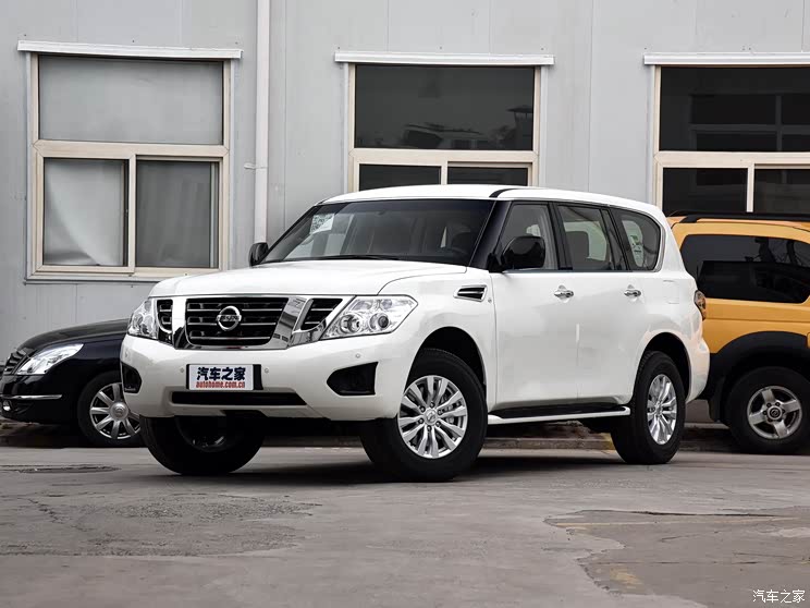 日产进口大型suv途乐有现车 55.8万元起