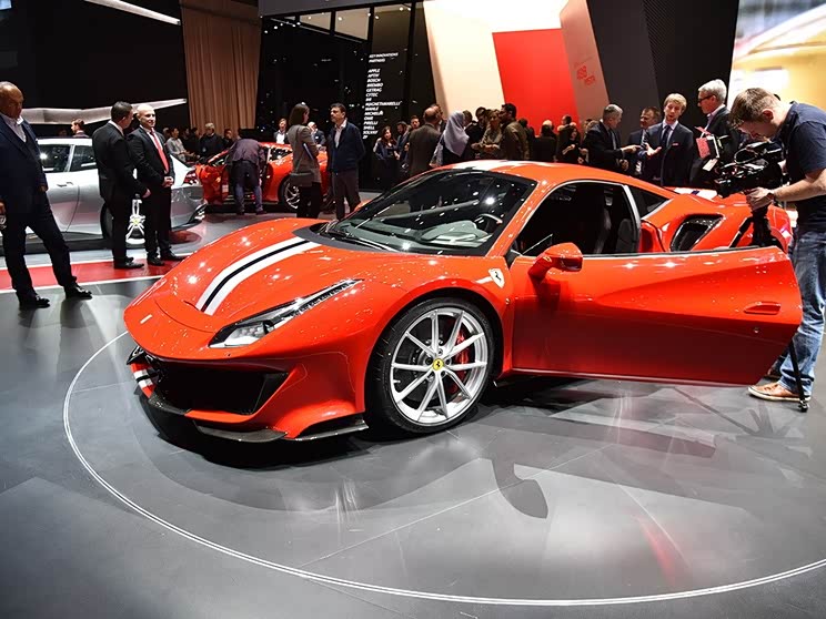 法拉利488 pista/保时捷911 gt3 rs等