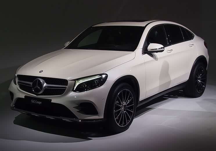 汽车之家|纽约车展发布 奔驰glc coupe实车亮相|汽车|原创|奔驰glc