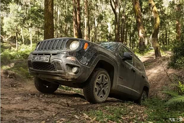 自由侠越野能力 620x0_1_autohomecar__wKgFXFbvta6AcGYBAAQOefGo5wc980.jpg