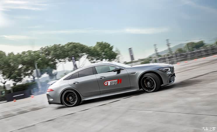 试驾多款车型amggt24小时体验活动