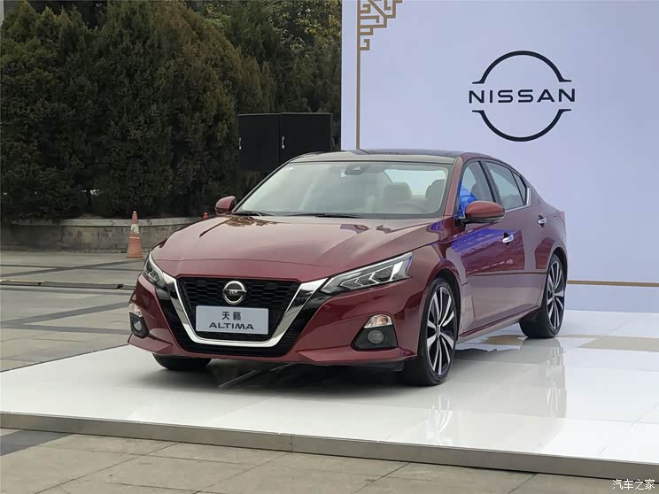 售1798万起新款东风日产天籁北京上市