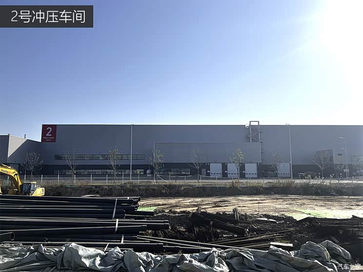 探访小米汽车流水线 744x0_1_autohomecar__ChtlxWU3jcmAGQ6uAAdo2xP9KDk050.jpg