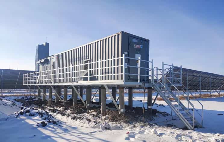 中创新航为光伏/储能平台提供储能系统