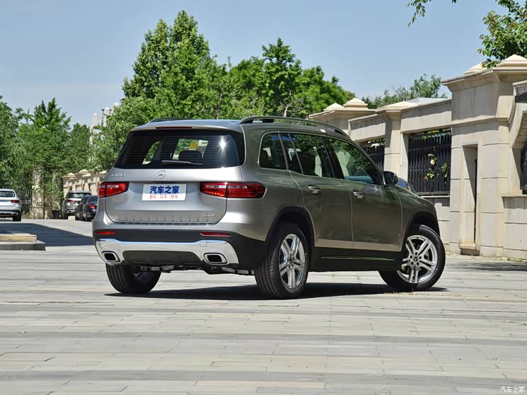 奔驰glb 2020款 glb 180 动感型