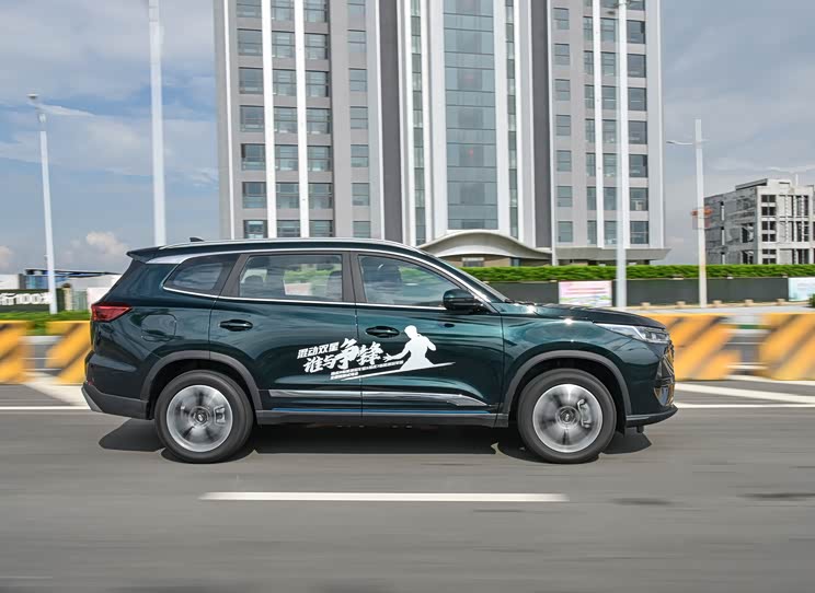 【图】油电同价先行者 试驾瑞虎7/8新能源_汽车之家