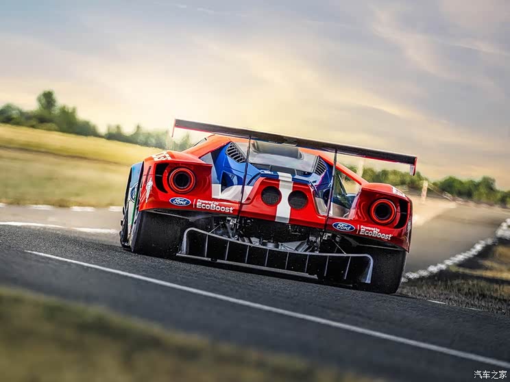 全新福特gt获勒芒24小时耐力赛小组冠军