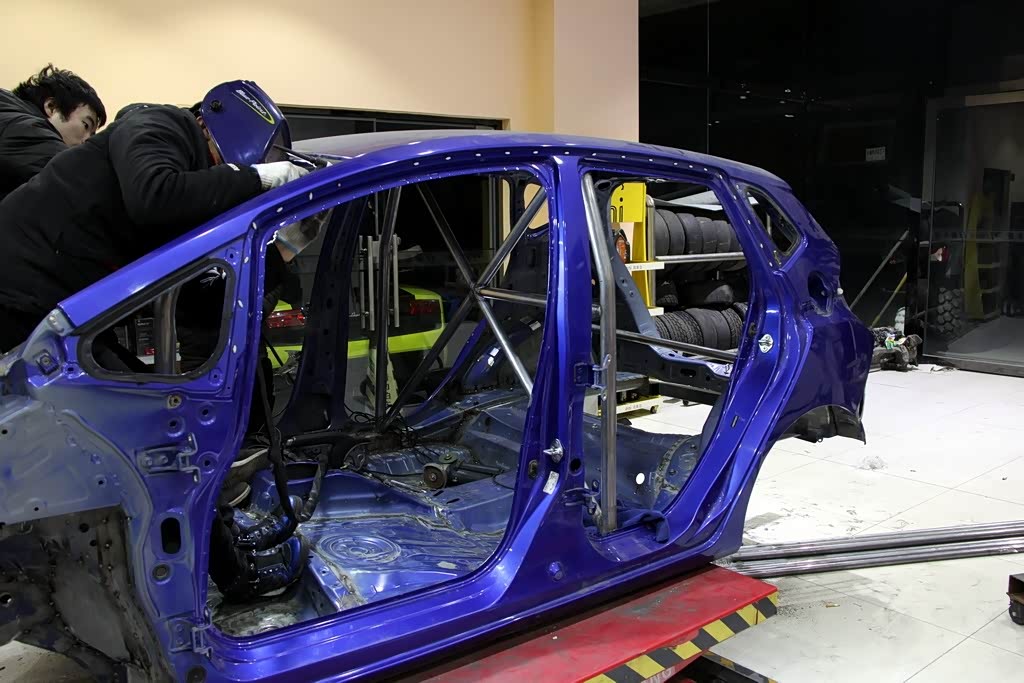 涛涛说车-飞度gk5改装过程(5)-防滚架_车家号_发现车生活_汽车之家