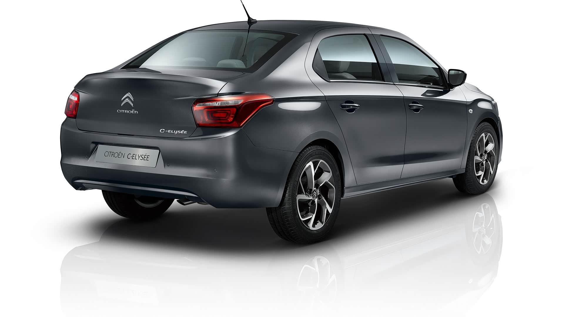 先睹为快 小改款爱丽舍官图发布