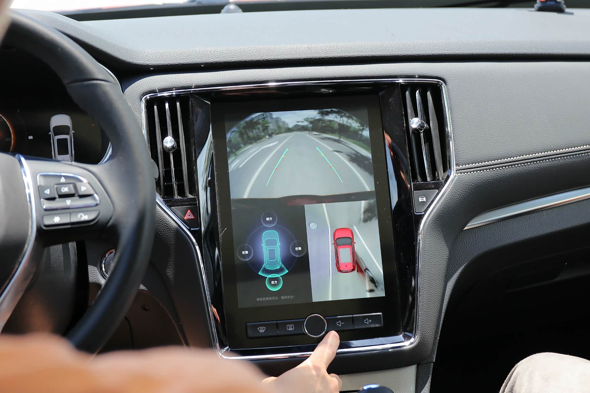 写在首款互联网汽车荣威rx5上市之际